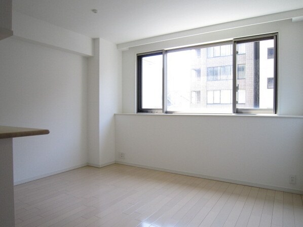 レジディア神田岩本町の物件内観写真